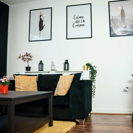 Penthouse - Amazing City Skyline Views - Balcony - Free Extra 2 Hours - Free Parking - Utilita Arena - Bullring Shopping - New St Station- Super King Size Bed Birmingham Esterno foto