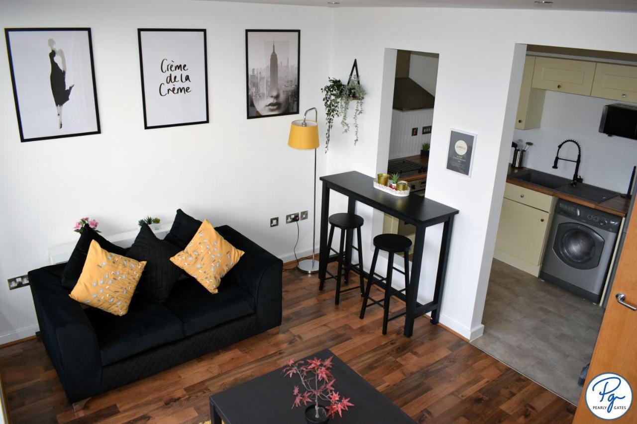 Penthouse - Amazing City Skyline Views - Balcony - Free Extra 2 Hours - Free Parking - Utilita Arena - Bullring Shopping - New St Station- Super King Size Bed Birmingham Esterno foto