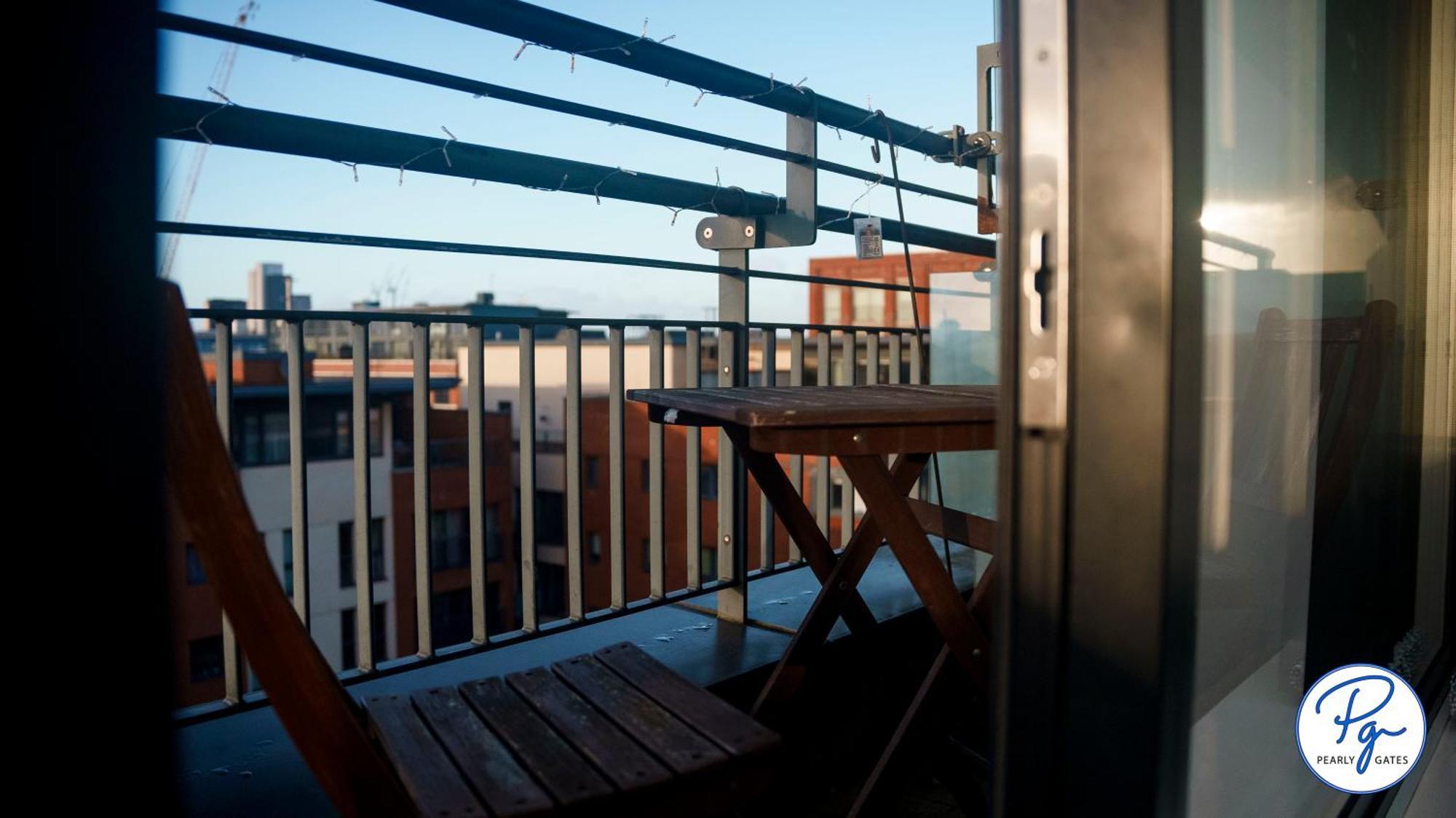 Penthouse - Amazing City Skyline Views - Balcony - Free Extra 2 Hours - Free Parking - Utilita Arena - Bullring Shopping - New St Station- Super King Size Bed Birmingham Esterno foto